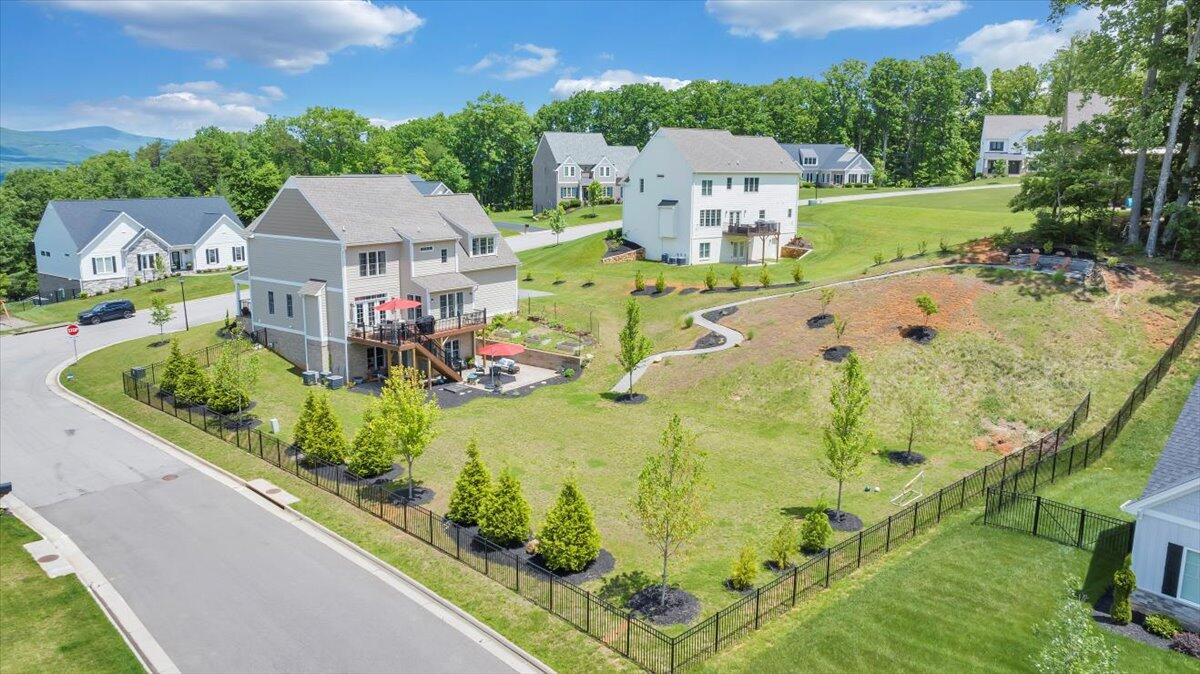 6996 Fairway Ridge RD