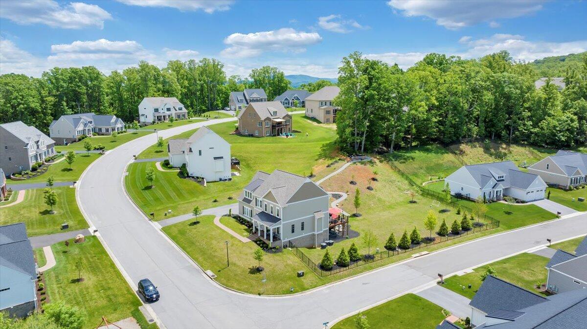 6996 Fairway Ridge RD