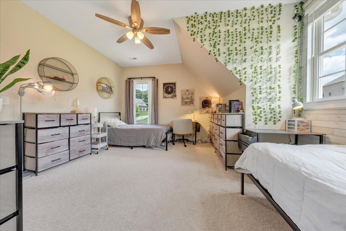 6996 Fairway Ridge RD