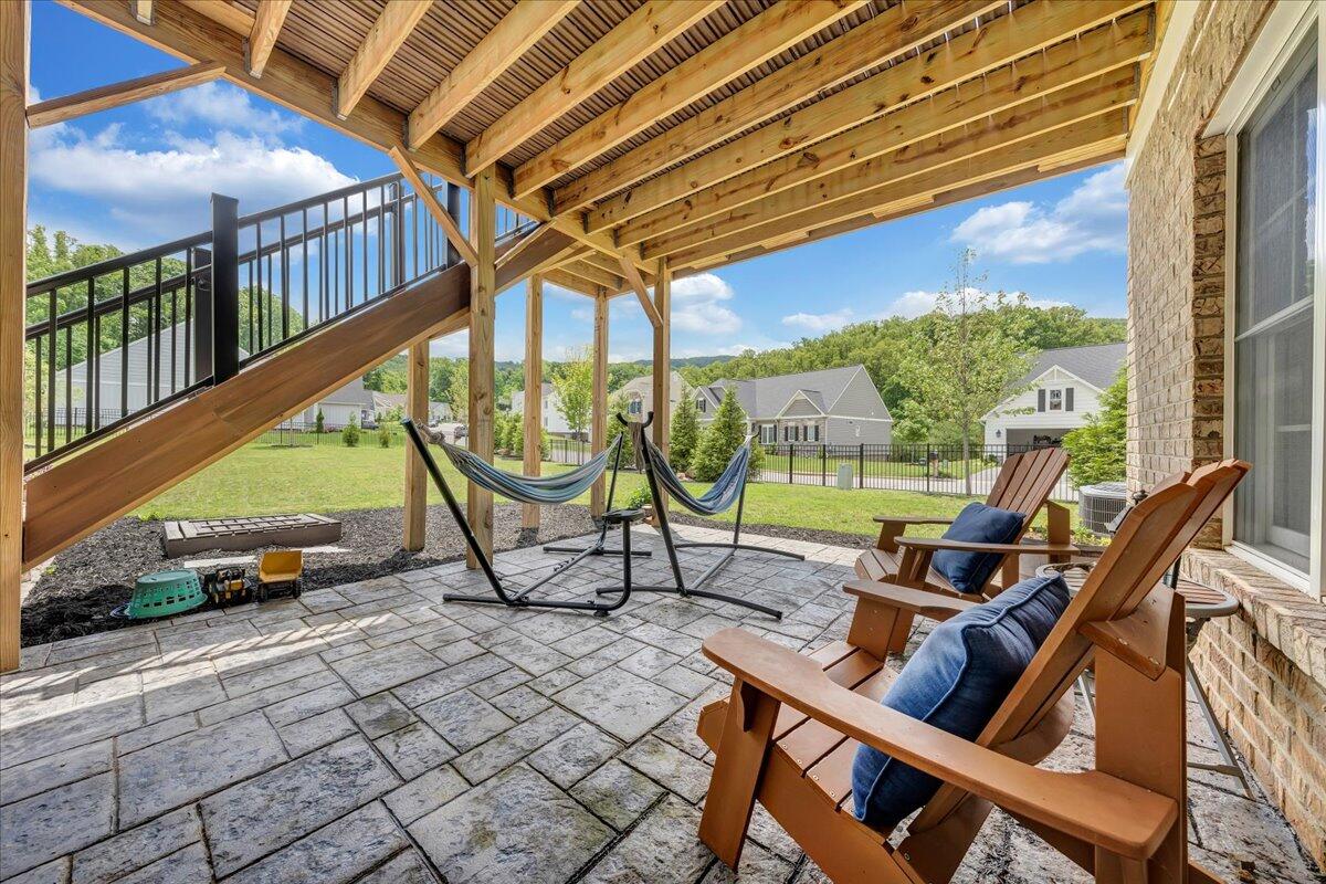 6996 Fairway Ridge RD