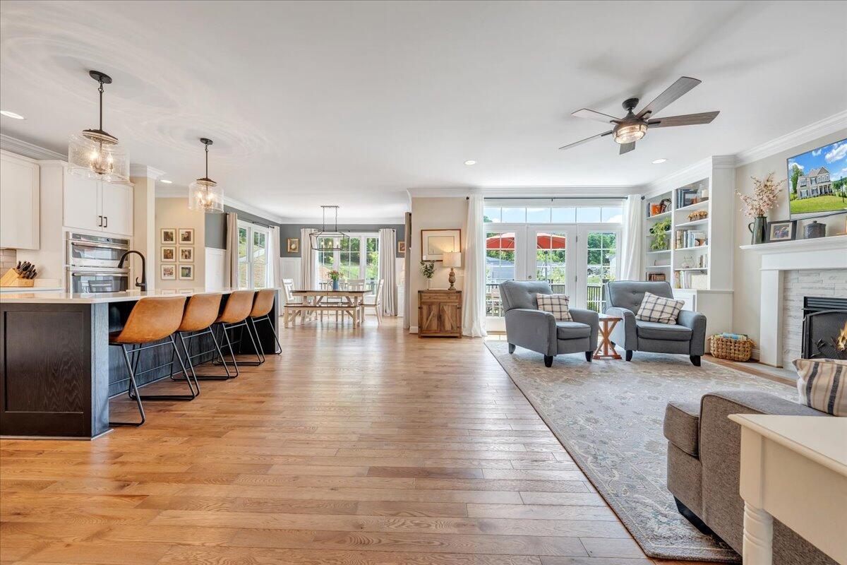 6996 Fairway Ridge RD