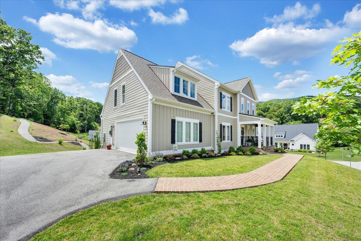 6996 Fairway Ridge RD