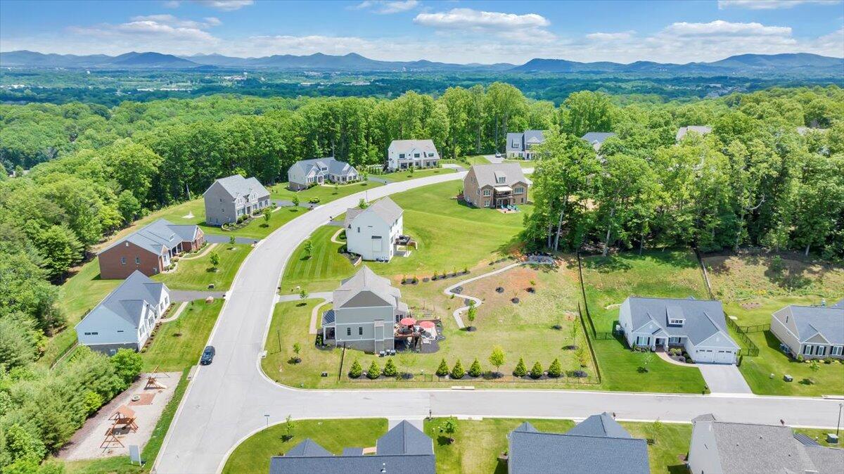 6996 Fairway Ridge RD