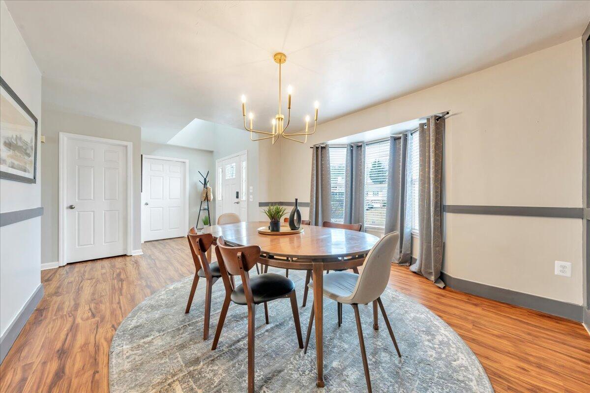 2400 Olde Salem DR