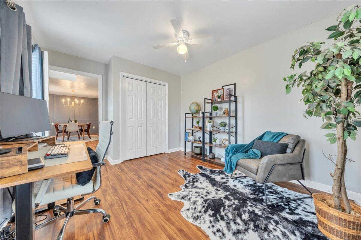 2400 Olde Salem DR