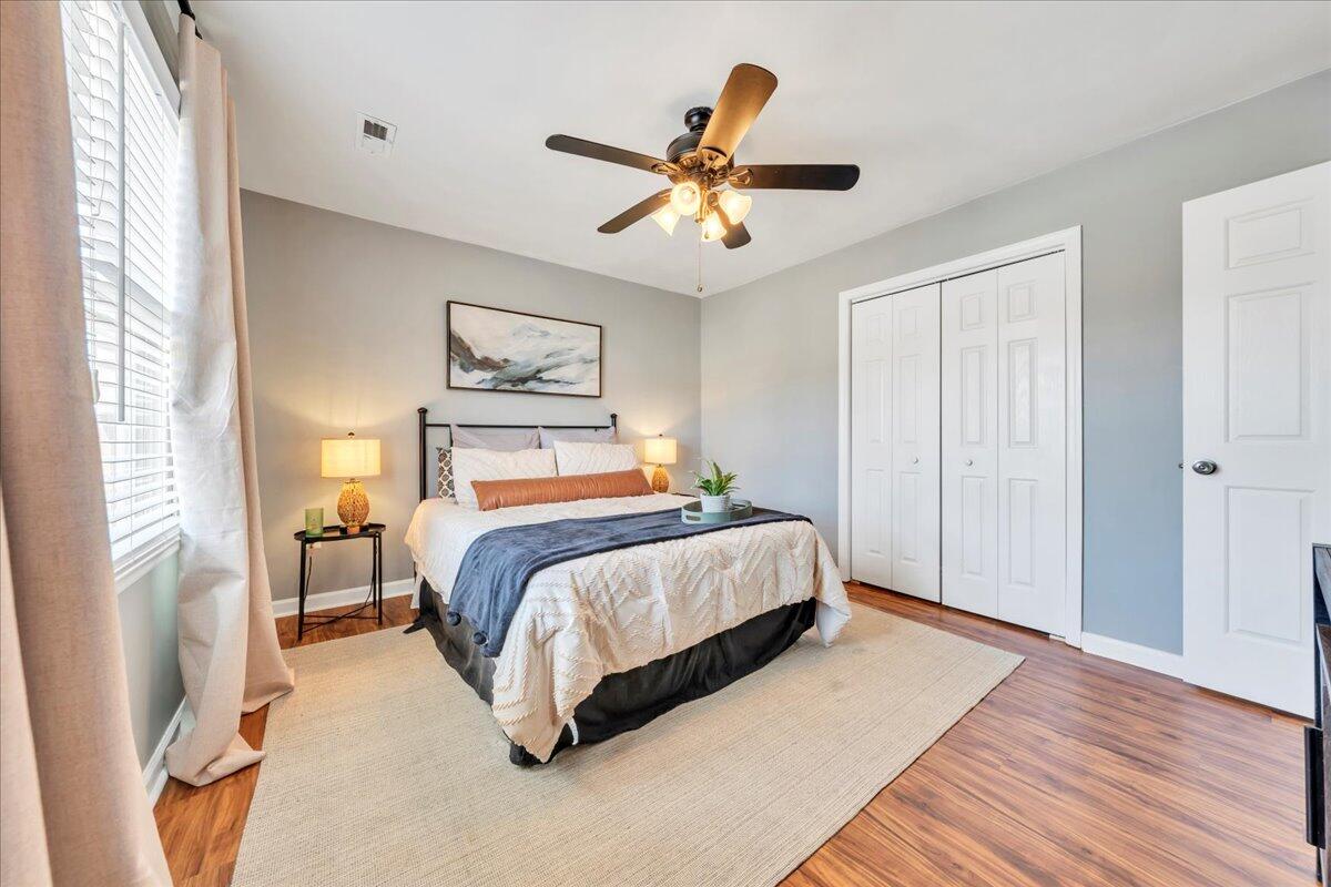 2400 Olde Salem DR