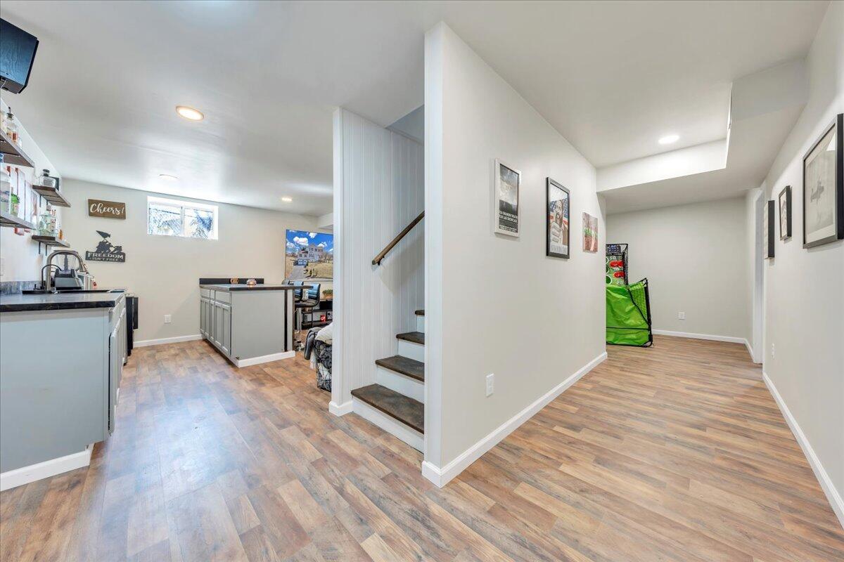 2400 Olde Salem DR