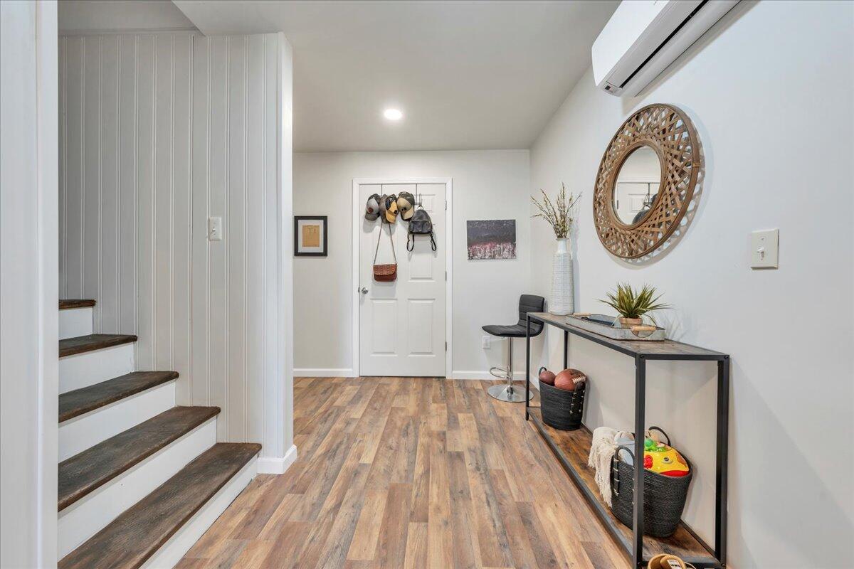 2400 Olde Salem DR