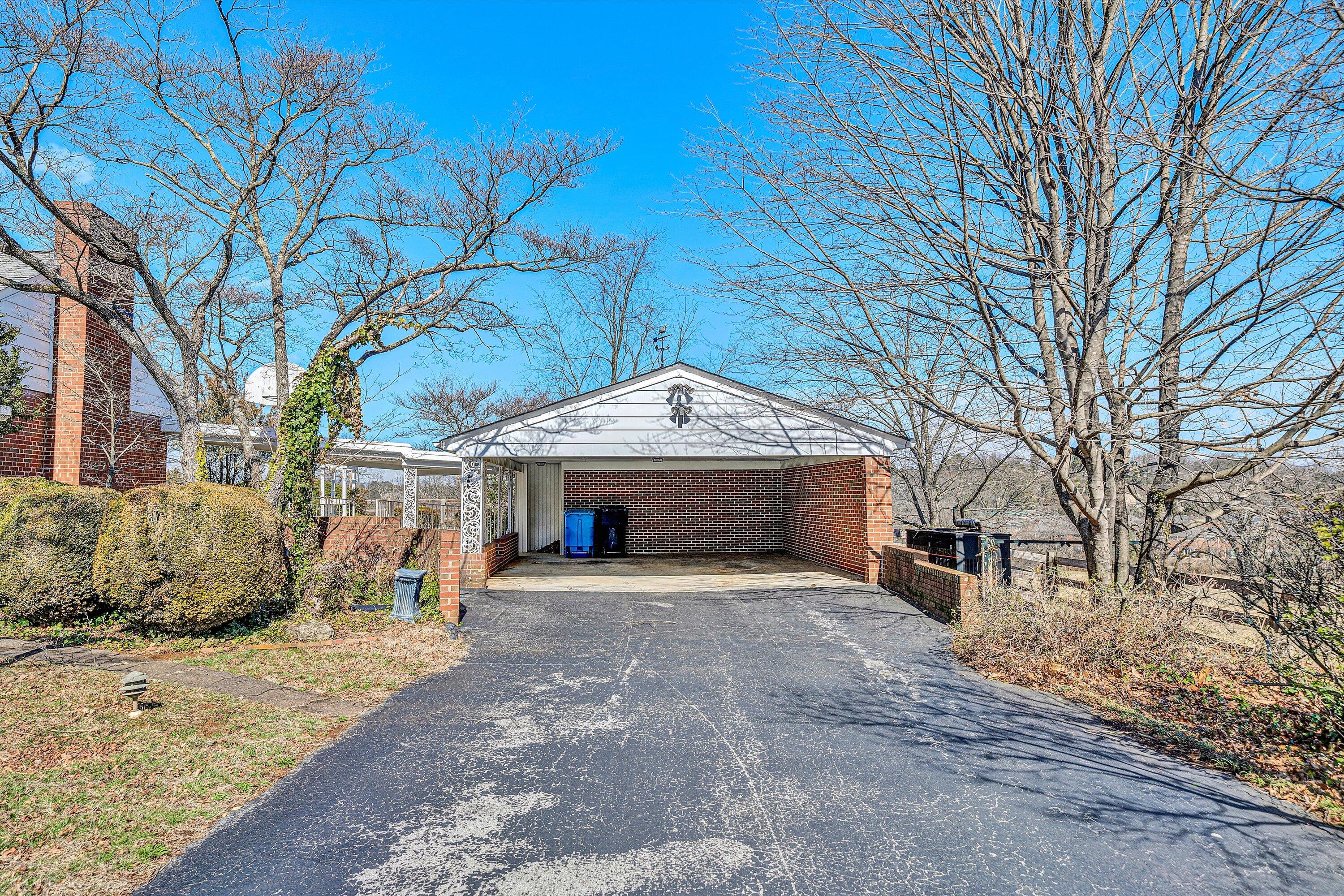 3207 Orchard Hill RD SW