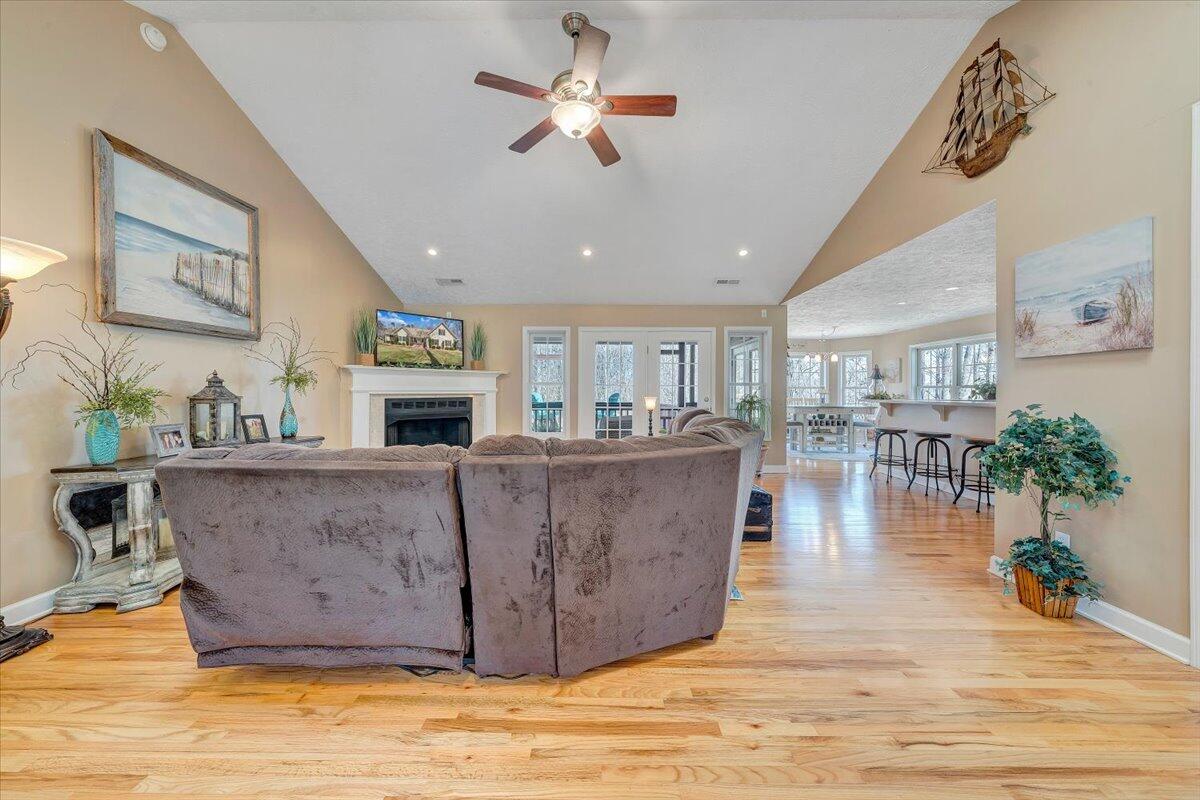 115 Osprey LN