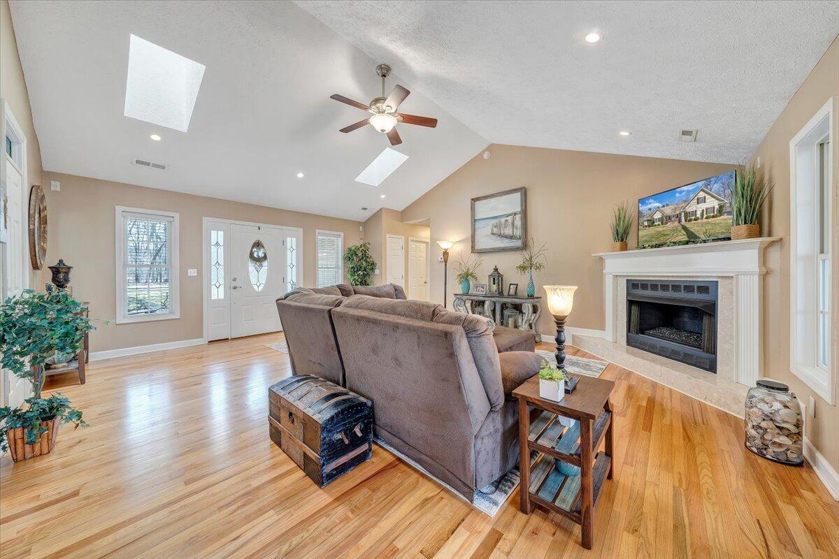 115 Osprey LN