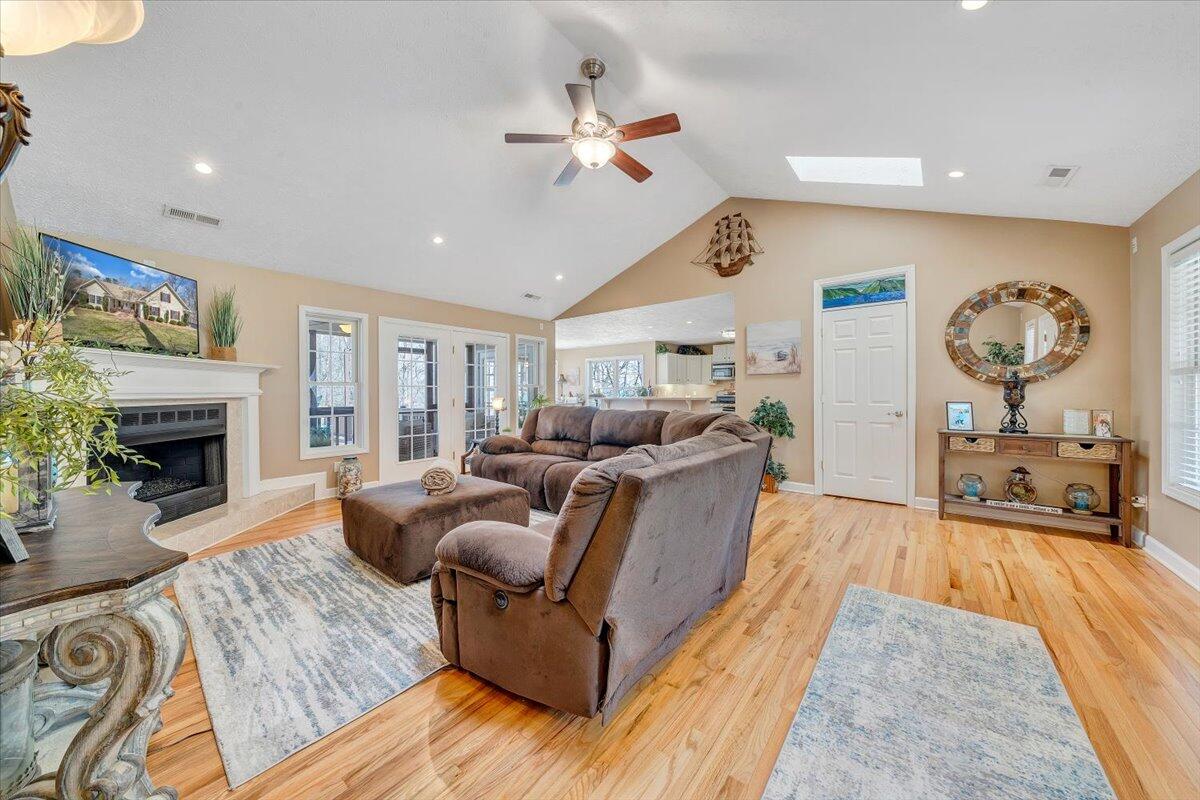 115 Osprey LN