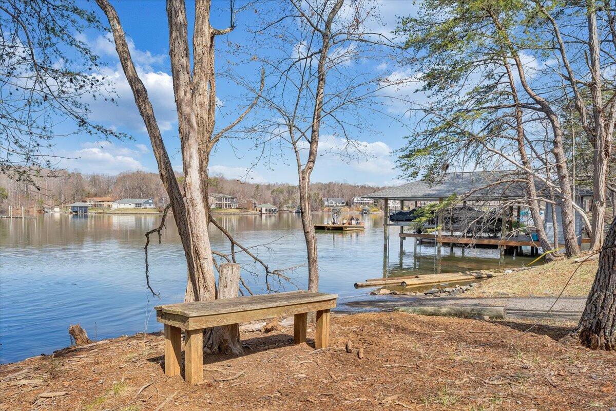 115 Osprey LN