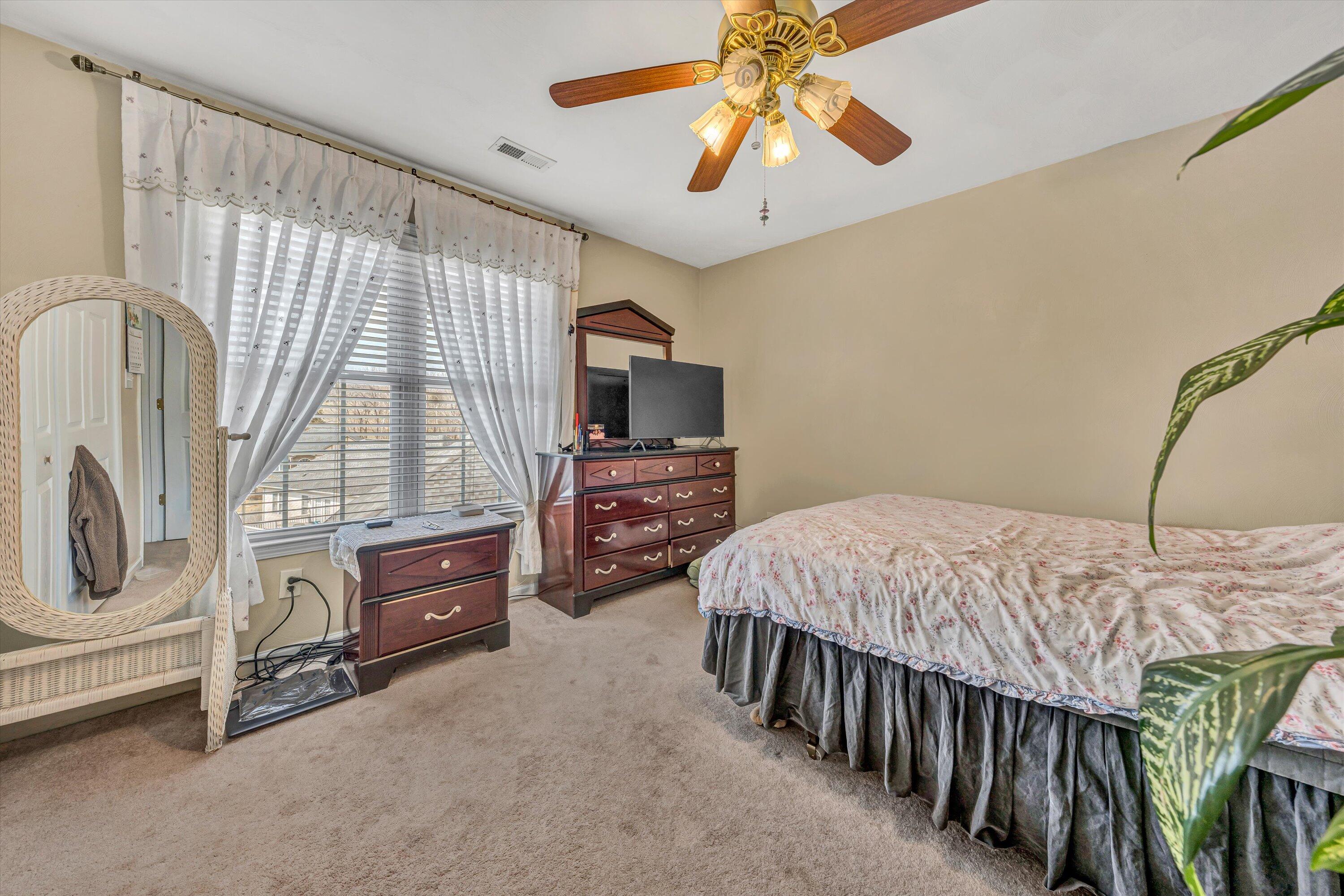 1343 Millers Landing CIR