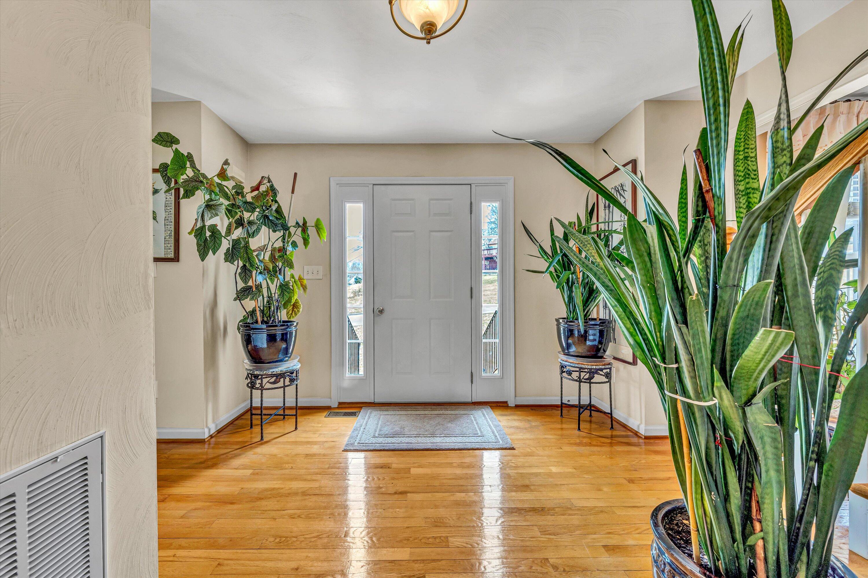 1343 Millers Landing CIR