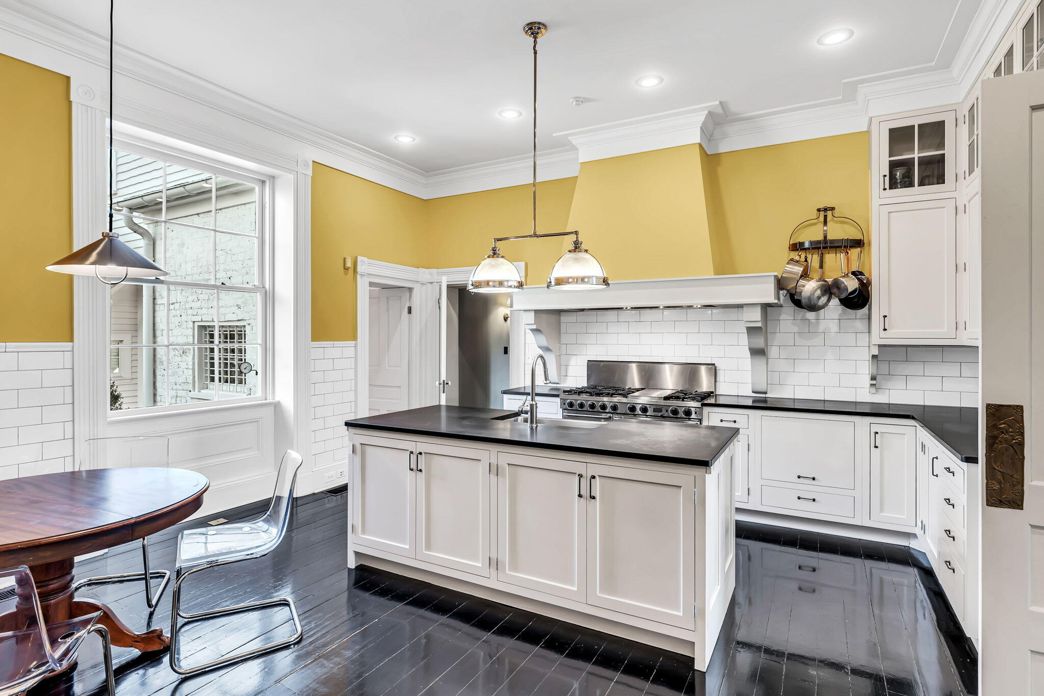 1066 Greyledge Rd RD