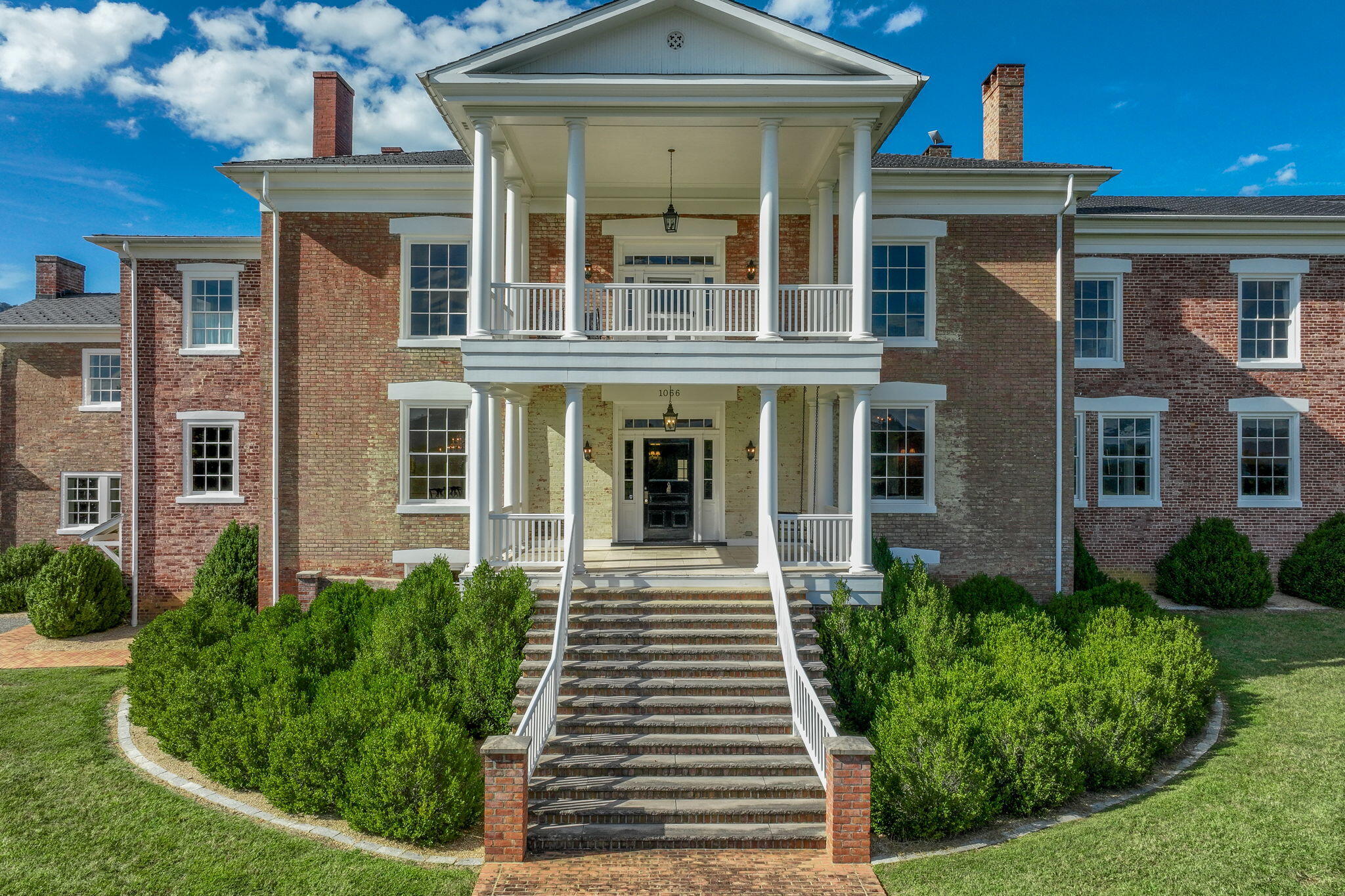 1066 Greyledge Rd RD