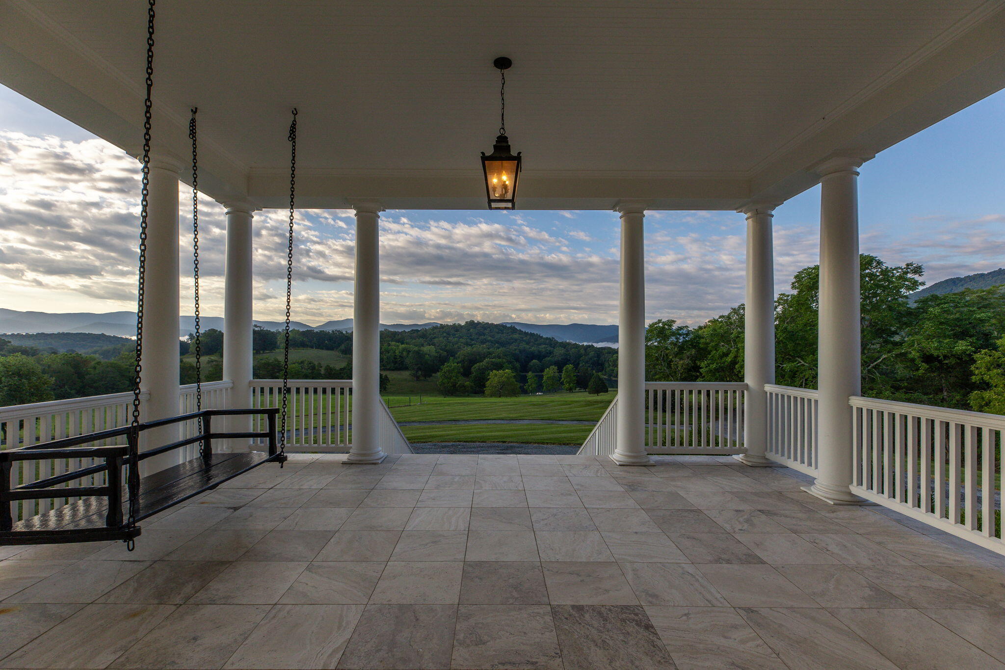 1066 Greyledge Rd RD