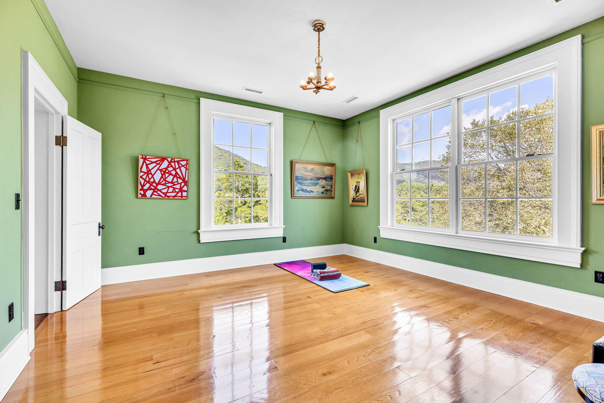 1066 Greyledge Rd RD