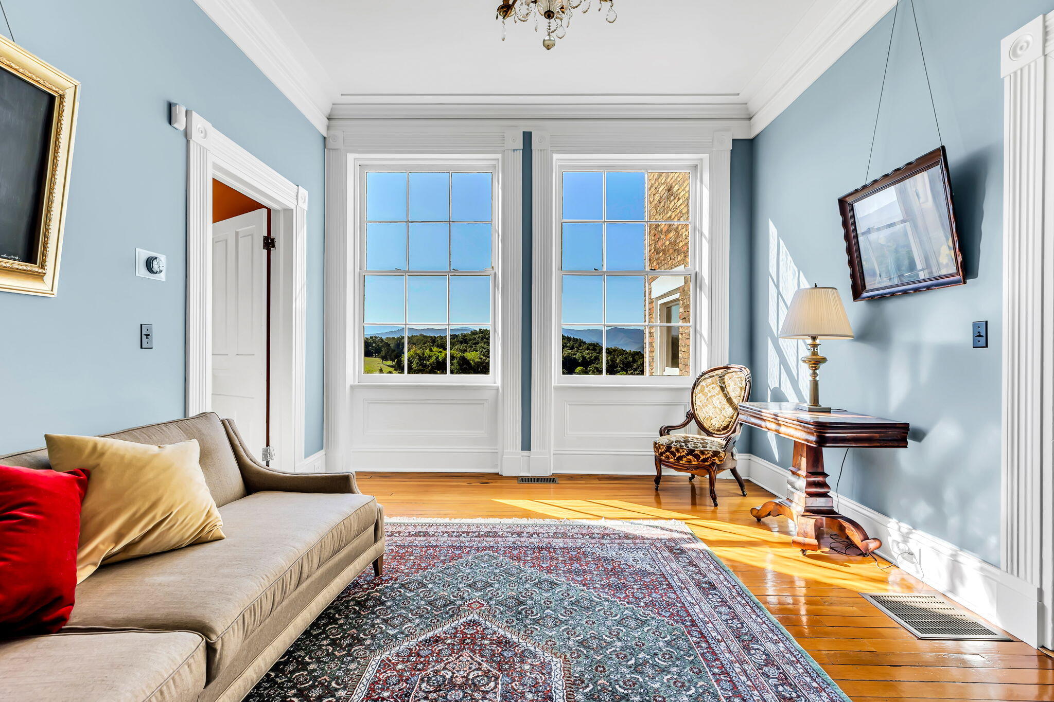 1066 Greyledge Rd RD