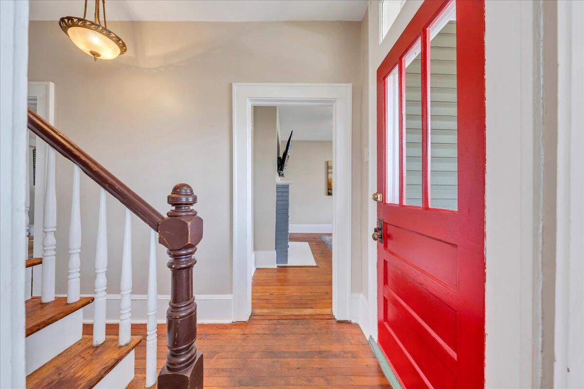 902 Piedmont AVE