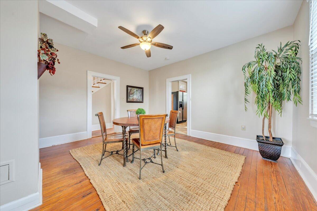 902 Piedmont AVE