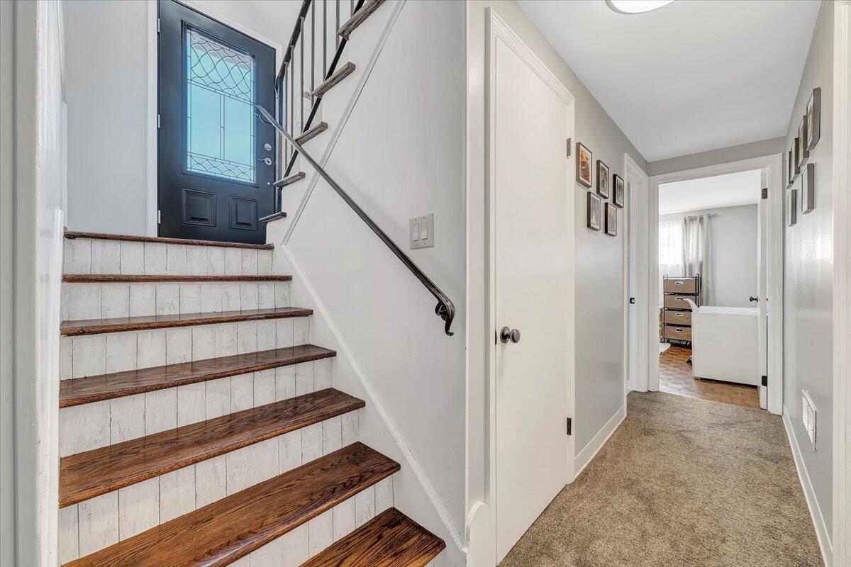 219 Houston AVE NE