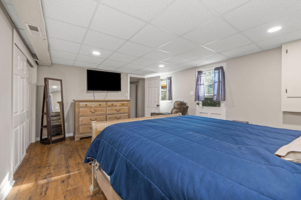 2034 Royal Oak WAY