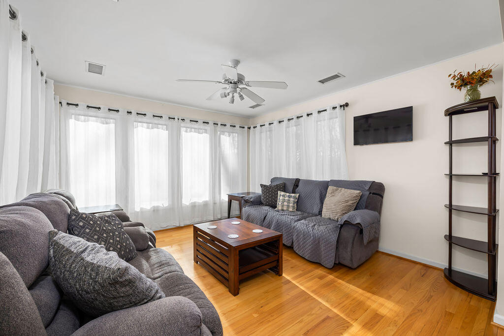 2034 Royal Oak WAY
