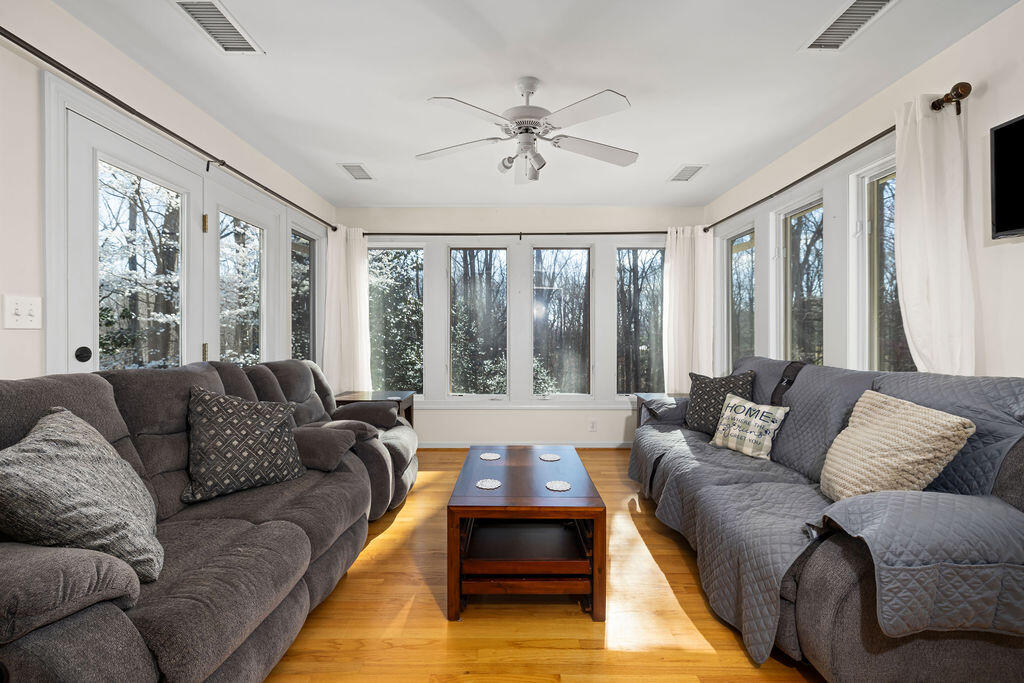 2034 Royal Oak WAY