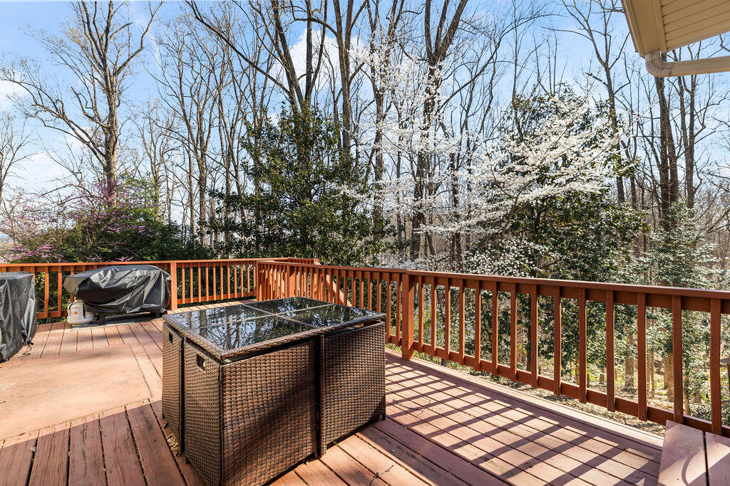 2034 Royal Oak WAY