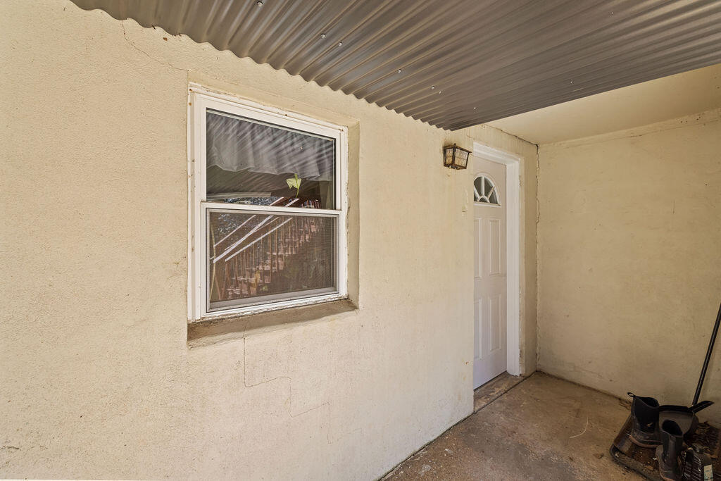 2034 Royal Oak WAY