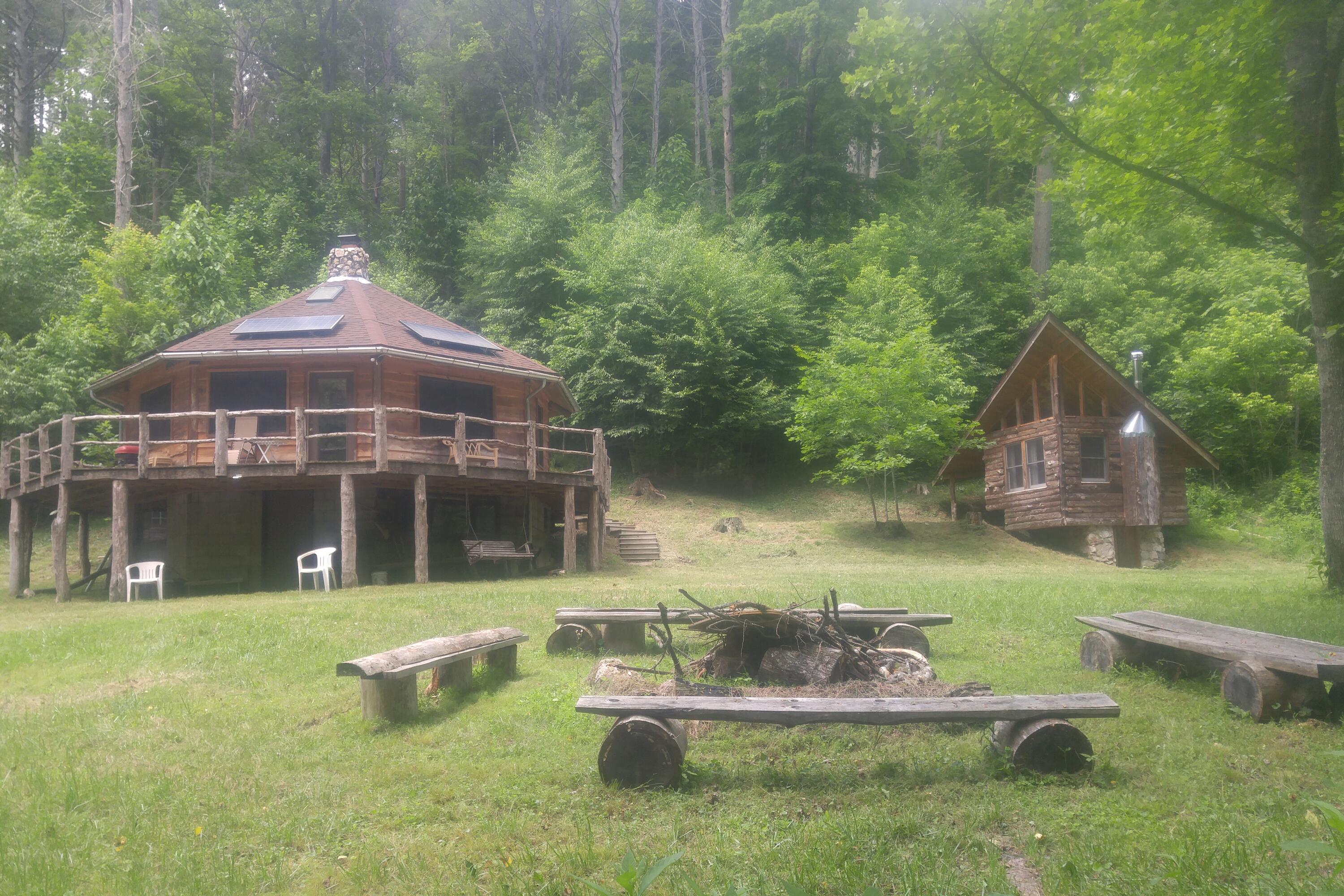 5900 Chestnut Ridge RD