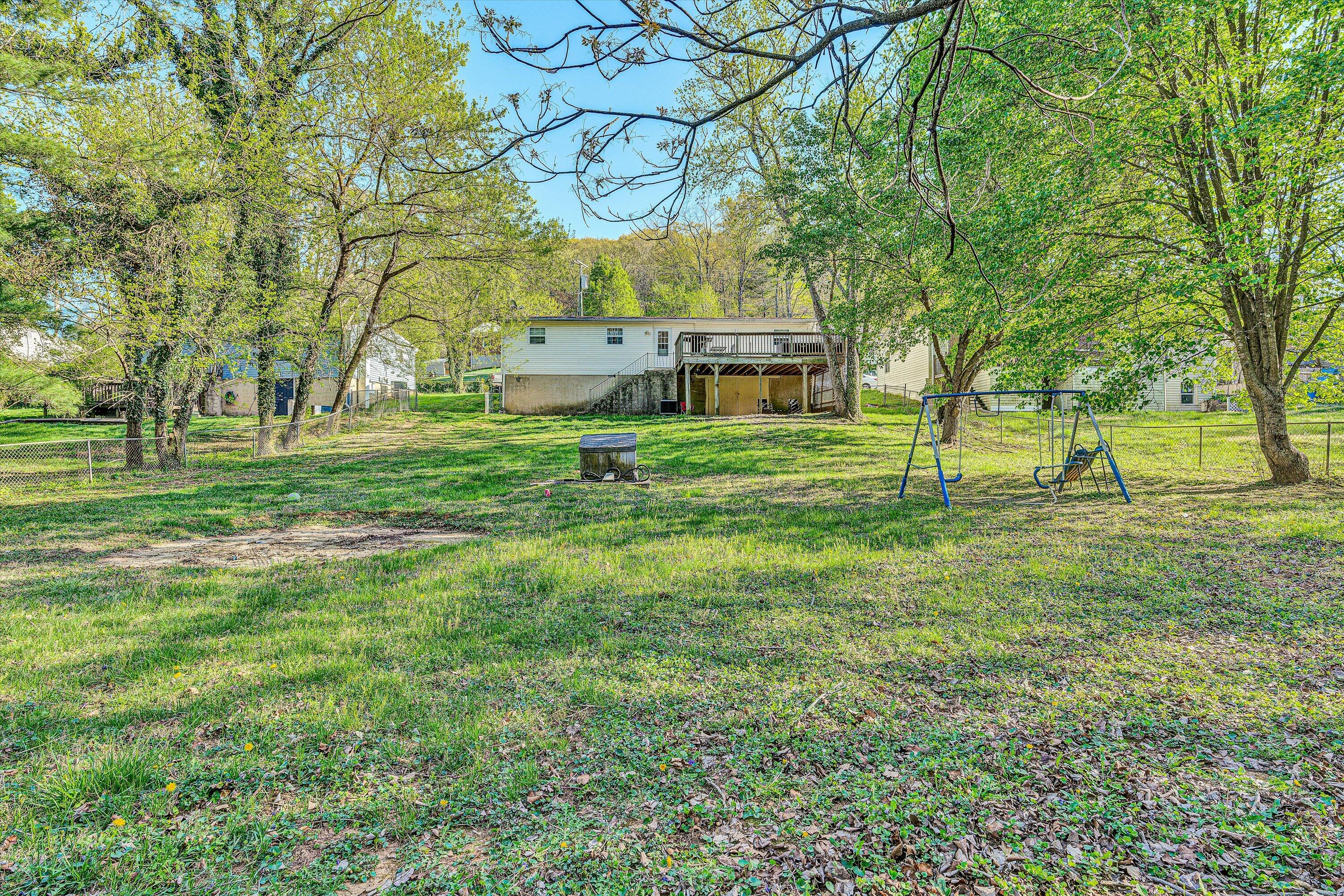 3518 Yellow Mountain RD SE