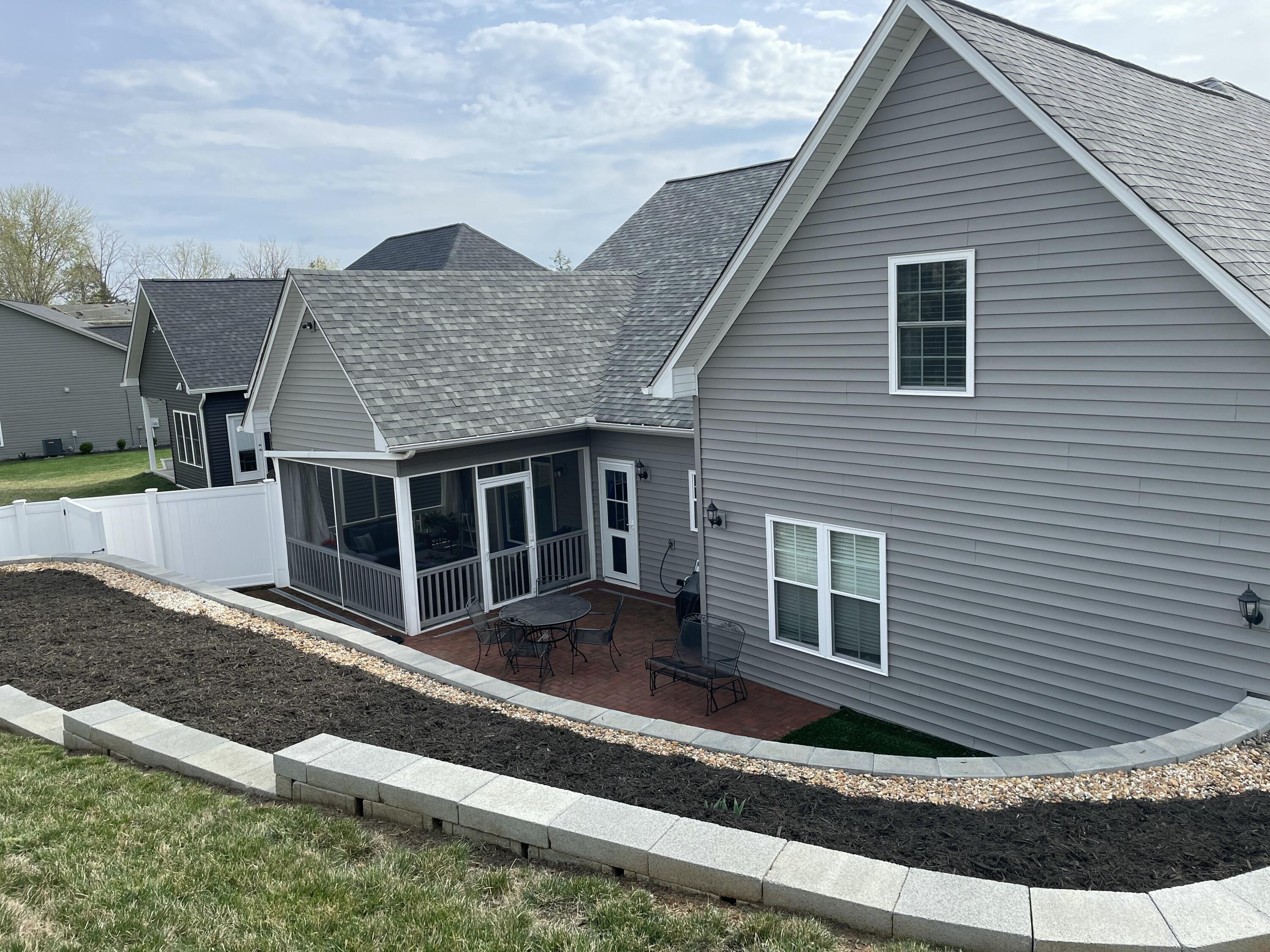 7932 Carriage Park DR