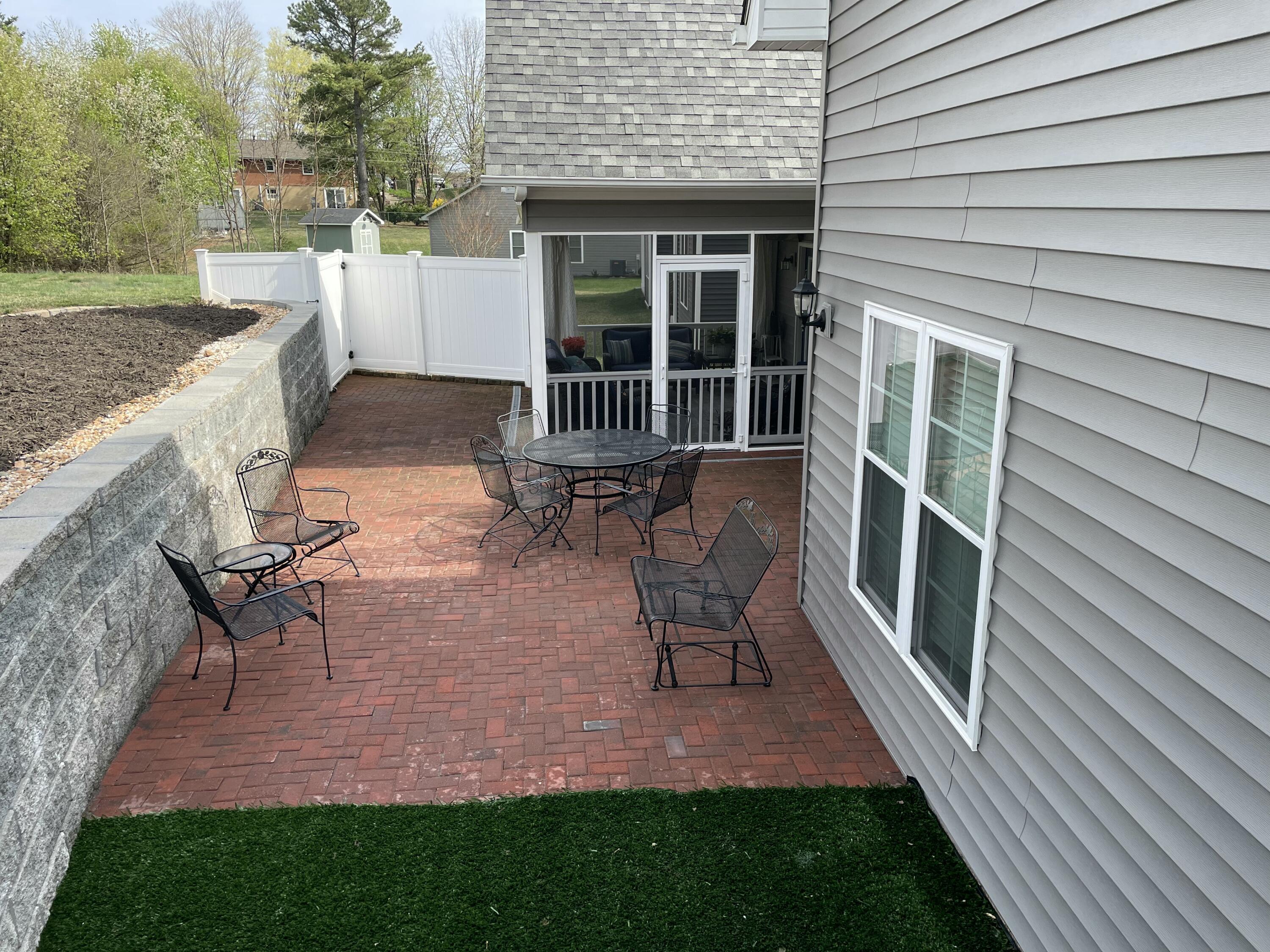 7932 Carriage Park DR