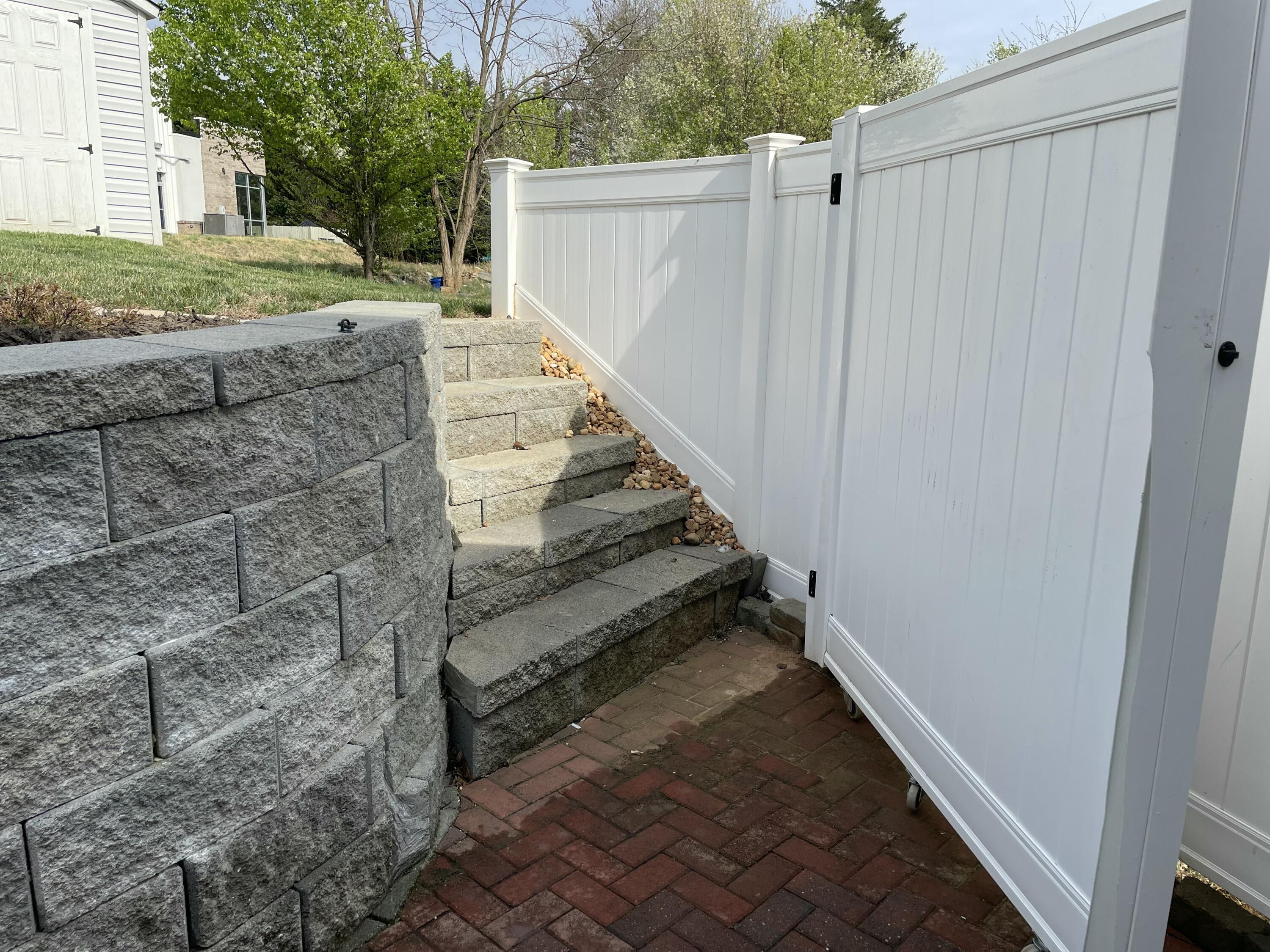 7932 Carriage Park DR