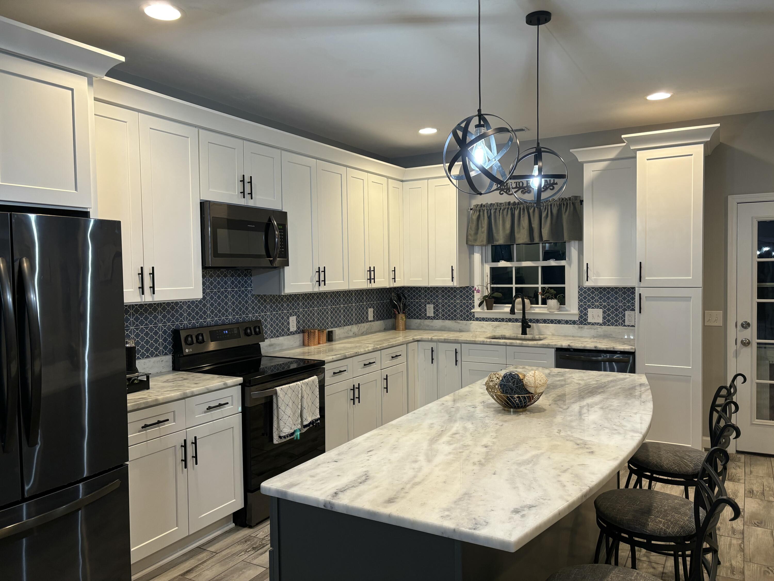 7932 Carriage Park DR