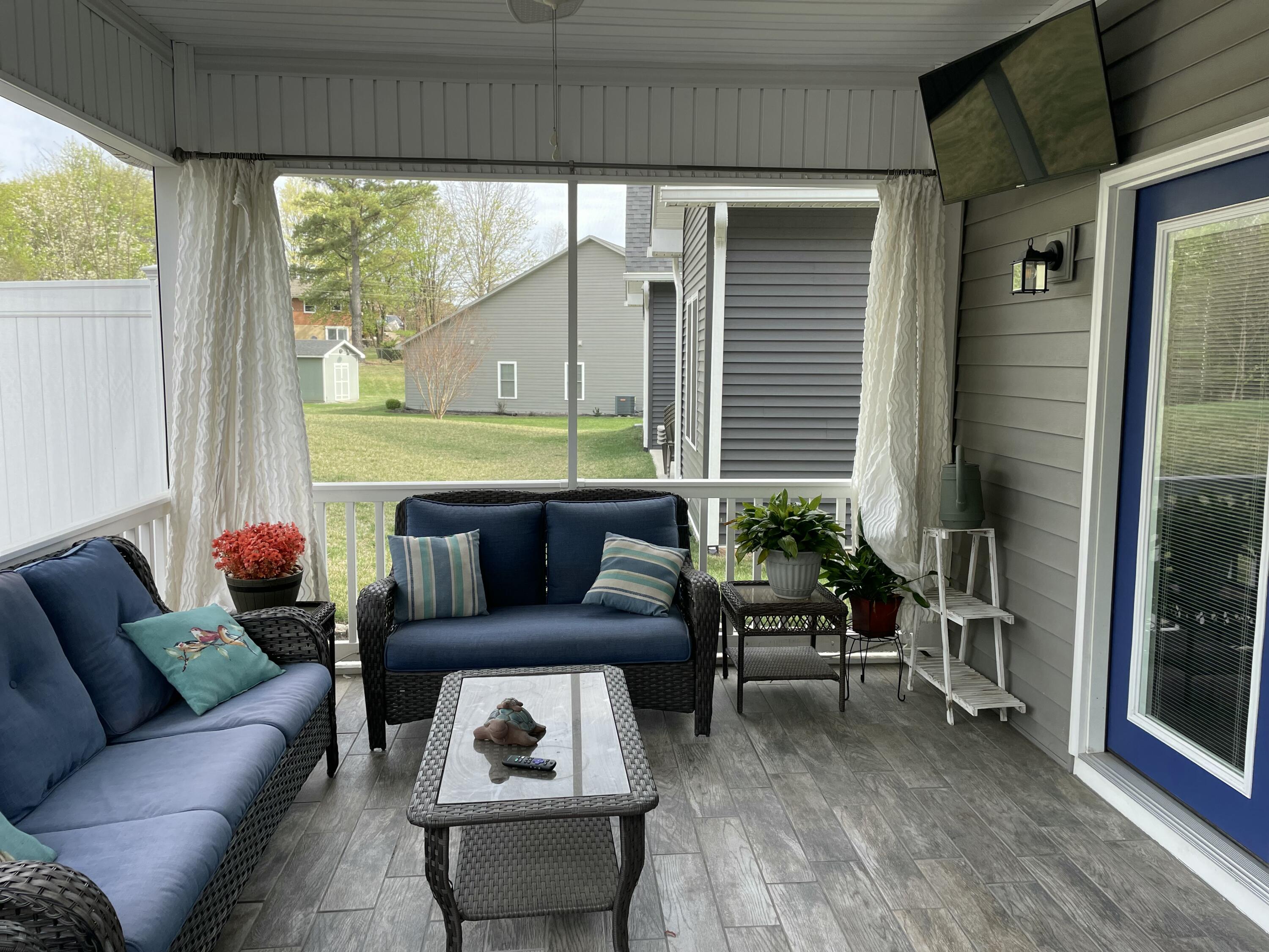 7932 Carriage Park DR