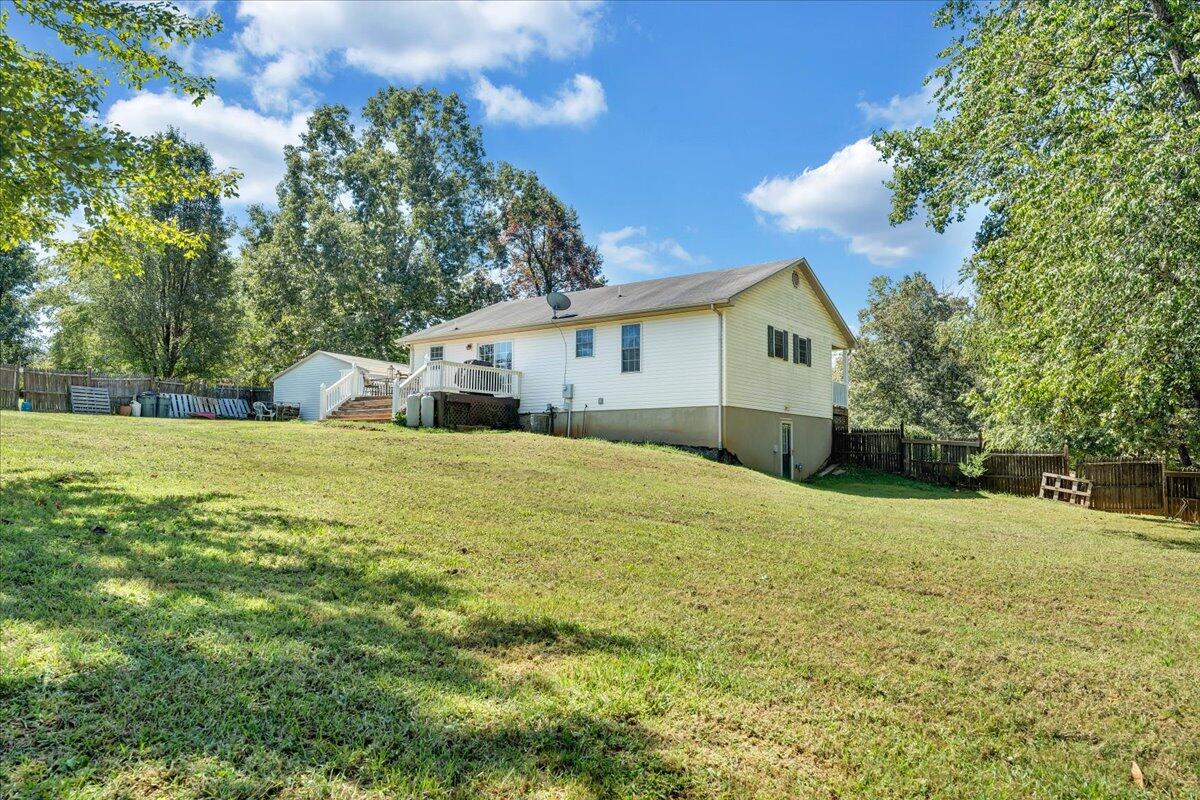 1464 Flint Hill RD