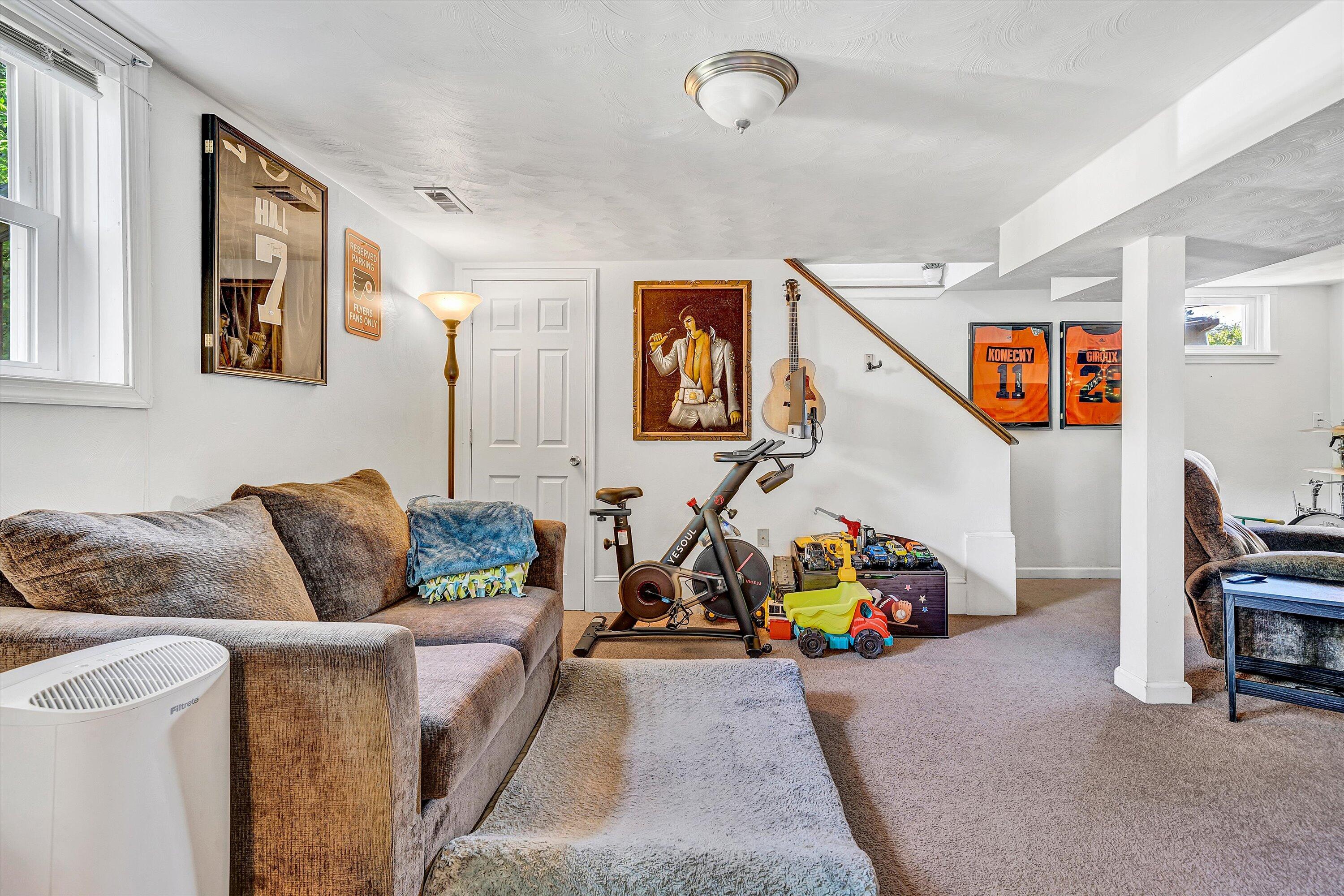 222 Braxton Ave AVE
