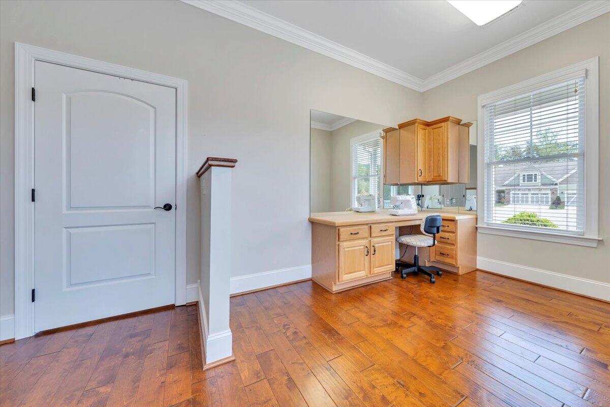 4628 Leigh LN