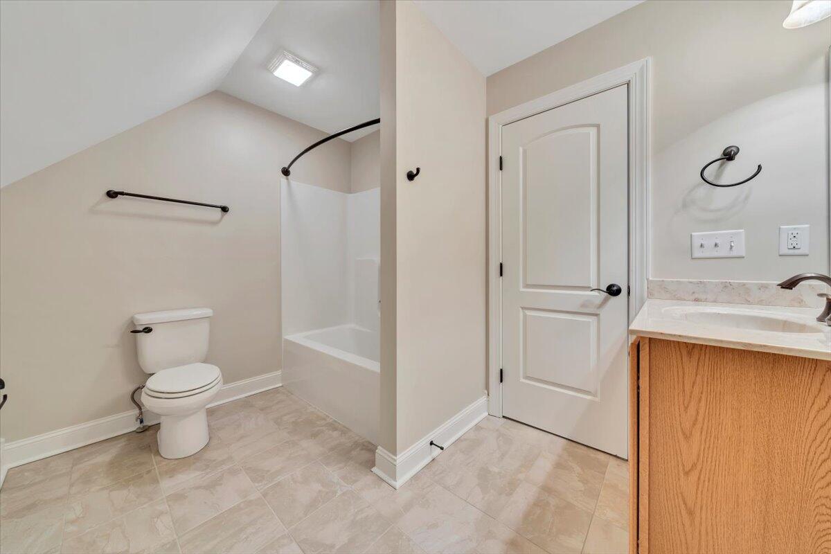 4628 Leigh LN