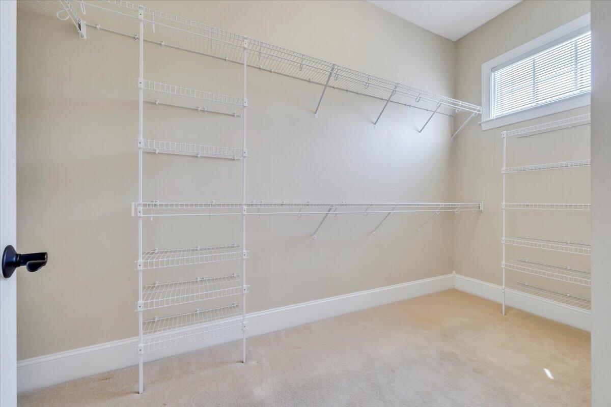 4628 Leigh LN