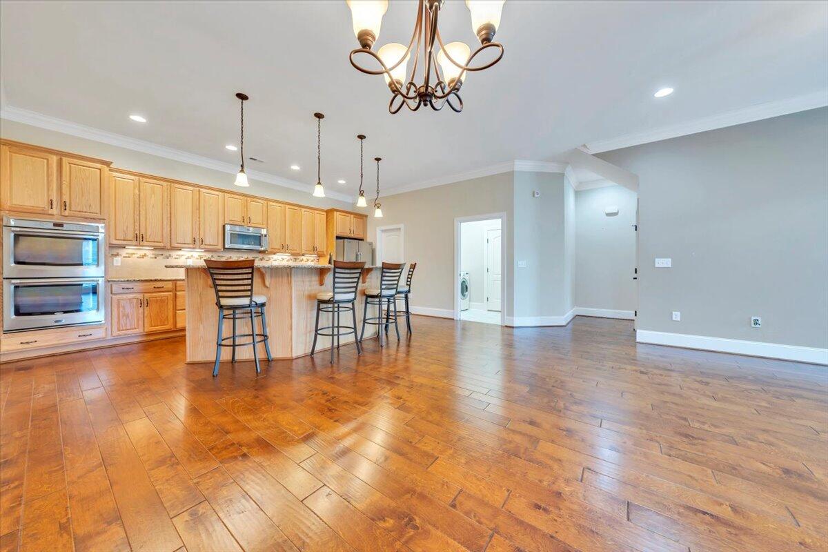 4628 Leigh LN
