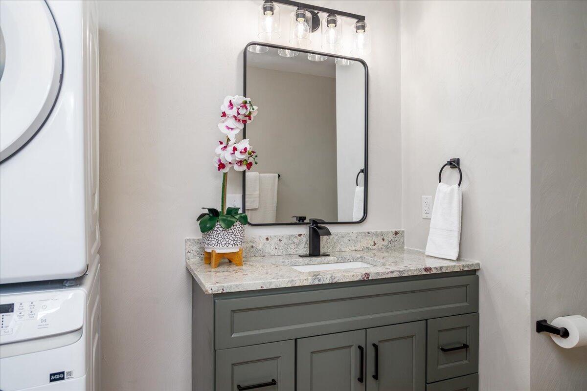 1124 Hartsook BLVD SE