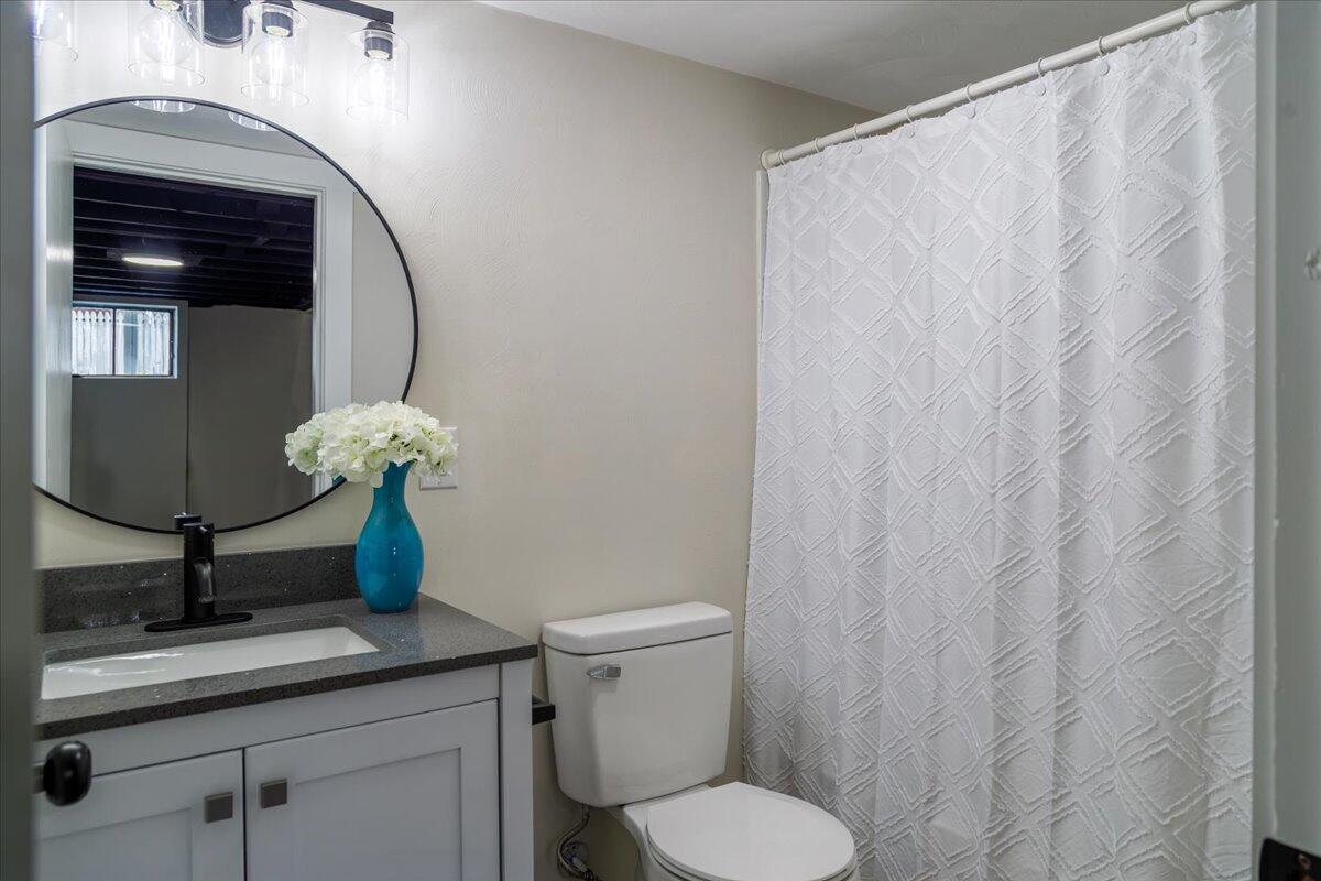 1124 Hartsook BLVD SE