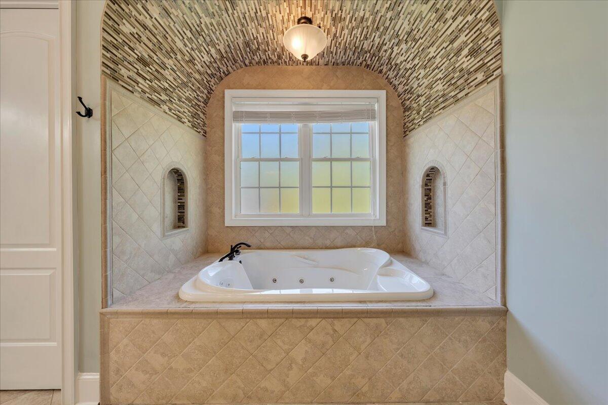 138 Binnacle DR