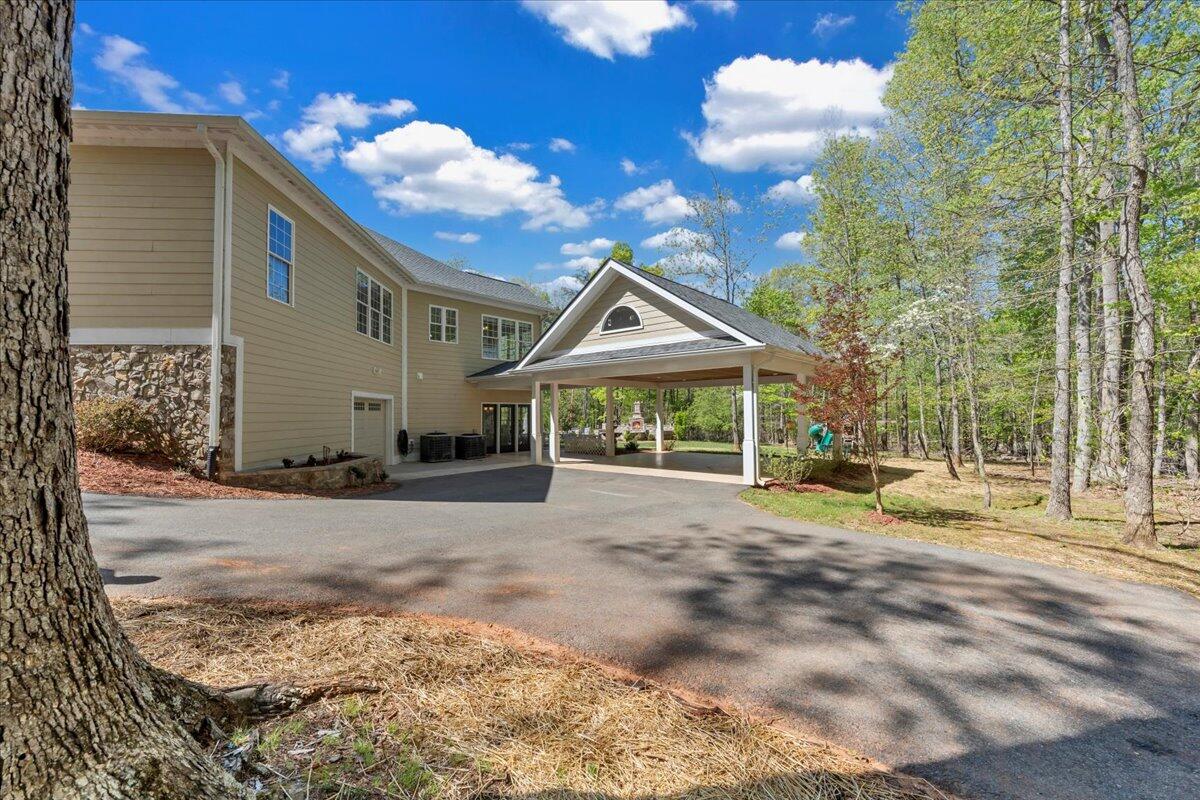 138 Binnacle DR