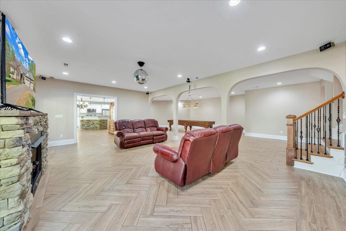 138 Binnacle DR